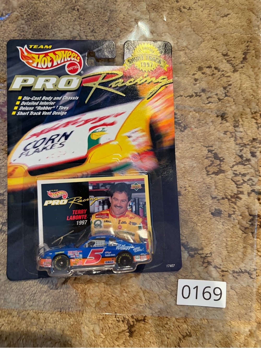 NWT Terry Labonte Hot Wheels PRO Racing Blue Die-Cast Toy Car
